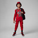 Jersey para niños talla pequeña 23 Jordan