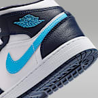 Air Jordan 1 Mid Older Kids' Shoes