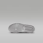 Jordan 1 Retro Low 'Silver' Younger Kids' Shoes