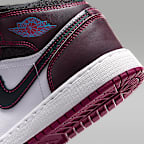 AIR JORDAN 1 MID SE (GS)