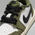 Tenis para bebé e infantil Air Jordan 1 Retro Low "Medium Olive and Summit White"