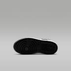 ジョーダン 1 MID リトルキッズシューズ