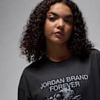 Jordan Women's Oversized Graphic T-Shirt