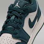 Air Jordan 1 Low Big Kids' Shoes