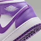 Air Jordan 1 Mid Older Kids' Shoes
