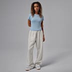 Jordan Essentials Kadın Tişörtü