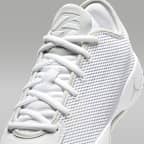 Luka 77 Basketball Shoes