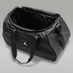 Jordan Essentials Duffle Bag (30L)