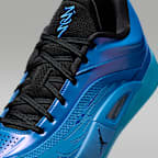 Zion 4 PF "Iridescence" 籃球鞋