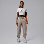 เสื้อยืดกราฟิกผู้หญิง Jordan Flight