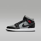 Jordan 1 Mid Big Kids' Shoes