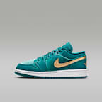 Air Jordan 1 Low SE Older Kids' Shoes