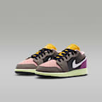 エア ジョーダン 1 LOW SE ジュニアシューズ