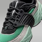 ジョーダン トランナー O/S ジュニアシューズ