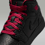 Chaussure Air Jordan 1 Mid SE pour ado