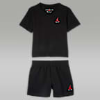 Conjunto Brooklyn de 2 piezas de shorts para bebé (12-24 meses) Jordan