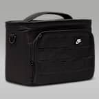 Nike Sportswear Plus Lunch Bag (9L)