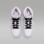 Air Jordan 1 Mid Older Kids' Shoes