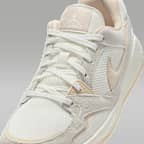 Jordan CMFT Era Women's Shoes