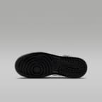 Air Jordan 1 Mid SE Big Kids' Shoes