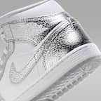 Air Jordan 1 Mid SE Women's Shoes