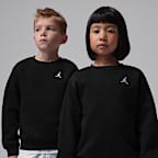 Playera de cuello redondo para niños talla pequeña Jordan Brooklyn Fleece - Negro