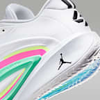 Luka 3 PF "Photo Finish" 籃球鞋