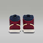 Tenis para hombre Air Jordan 1 Mid SE