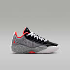 ルカ .77 ジュニア バスケットボールシューズ