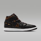 Γυναικεία παπούτσια Air Jordan 1 Mid SE
