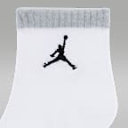 Jordan csúszásgátló bokazokni babáknak