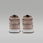 エア ジョーダン 1 MID メンズシューズ