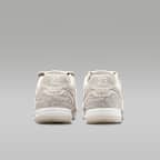 Jordan Tiempo Streetgato SE Indoor/Court Low-Top Football Boots