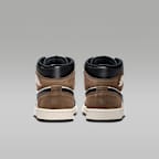 エア ジョーダン 1 MID メンズシューズ