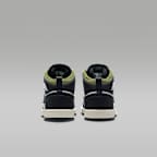 Jordan 1 Mid SE Younger Kids' Shoes