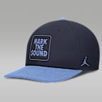 Gorra universitaria marca Jordan Dri-FIT ajustable para hombre North Carolina Sideline Campus Local Pro