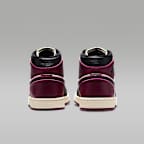 Tenis para mujer Air Jordan 1 Mid SE