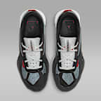 รองเท้าผู้ชาย Jordan Air 200E