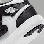 Sky Jordan 1 Younger Kids' Shoe