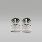 Boty Jordan 1 Mid pro kojence a batolata