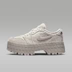 Light Bone/Metallic Silver