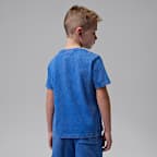 Playera Air bordada con lavado ácido para niños talla pequeña Jordan