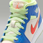 Tenis para niños grandes Air Jordan 1 Mid SE