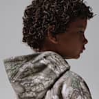 Sudadera con gorro sin cierre de tejido Fleece Brooklyn Realtree para niños talla pequeña Jordan