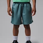 Conjunto de 2 piezas con shorts para jugar Jumpman de tejido Woven para niños talla pequeña Jordan