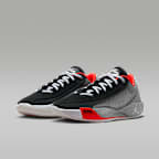 Tenis de básquetbol Luka .77 "Space Navigator"