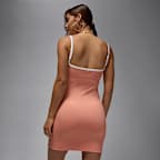 Robe sans manches ajustée Jordan pour femme