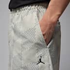 Jordan Sport Men's Dri-FIT Printed Golf Shorts