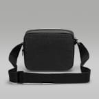 Jordan Blacktop Schultertasche (3,6 l)