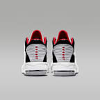 Jordan Max Aura 2 Men's Shoe